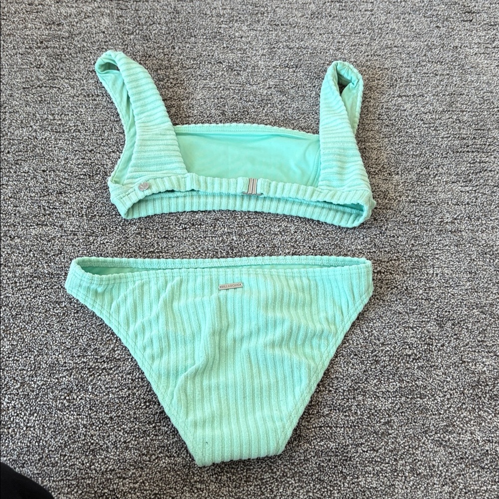 Billabong Mint Green Ribbed Bikini Set - Picture 2 of 7